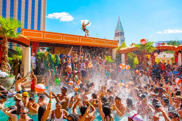 Las Vegas Pool Parties & Dayclubs [2024 Insider] - Promoter Now